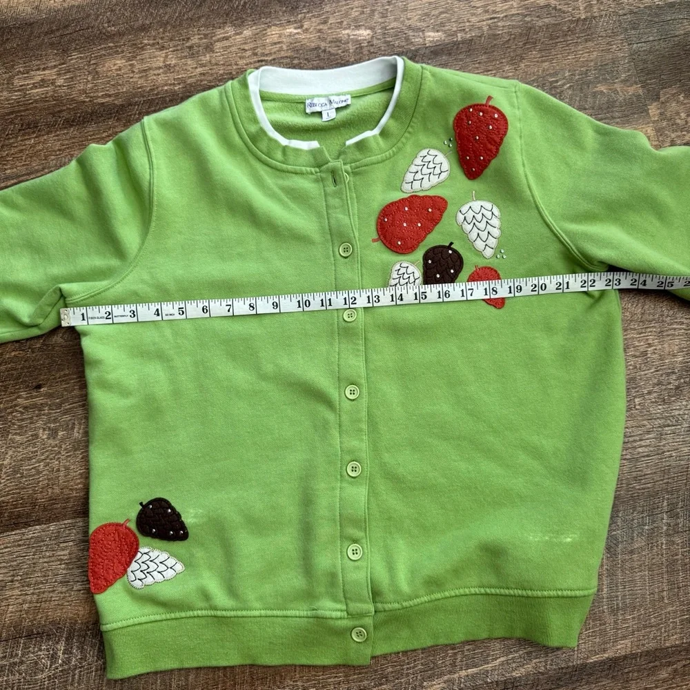 Rebecca Malone Green Sweater with Fall Design - Picture 6 of 7